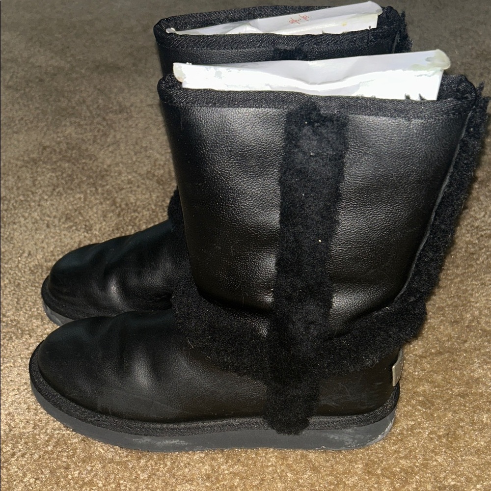 Black Shearling Ugg Lined Boots - image 2